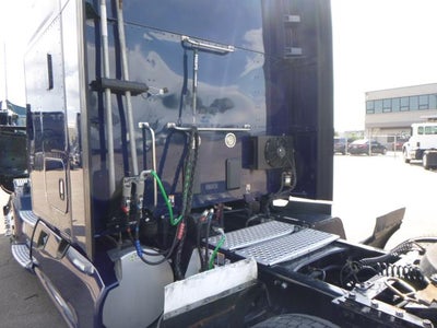 2022 Kenworth T680 Base