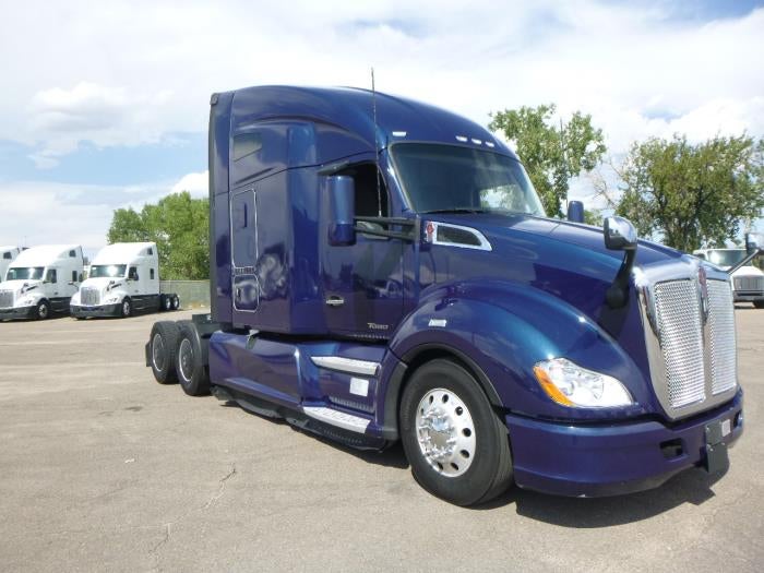 2022 Kenworth T680 Base