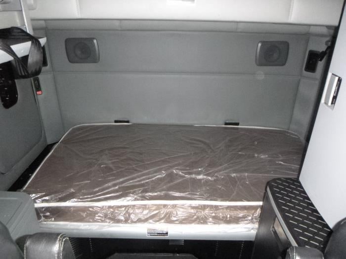 2022 Kenworth T680 Base