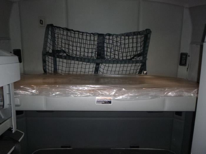 2022 Kenworth T680 Base