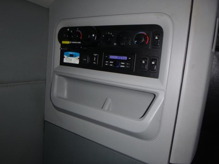 2022 Kenworth T680 Base