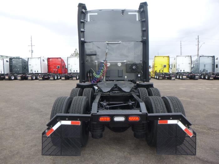 2022 Kenworth T680 Base