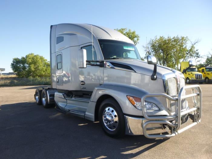 2023 Kenworth T680 Base