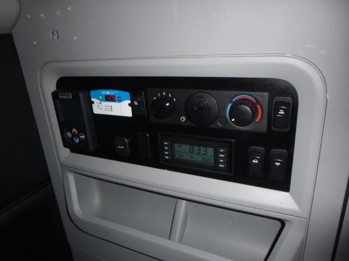 2023 Kenworth T680 Base