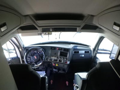 2023 Kenworth T680 Base