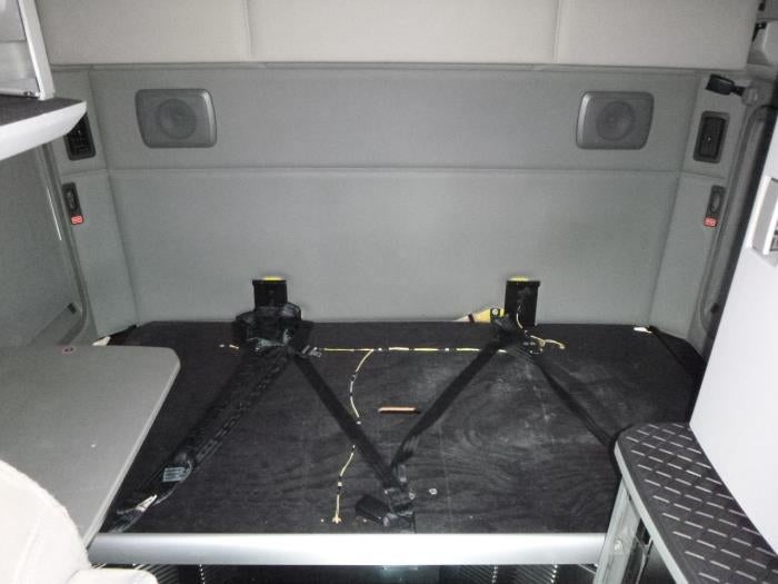 2021 Kenworth T680 Base