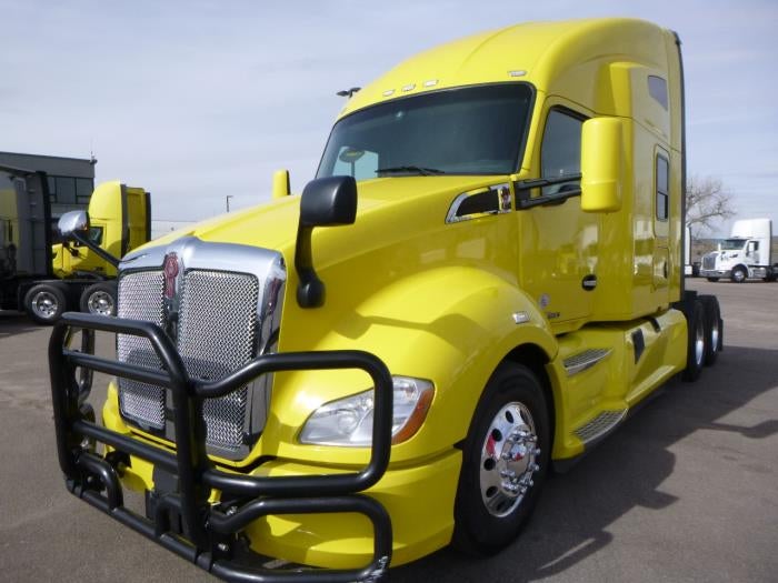 2021 Kenworth T680 Base