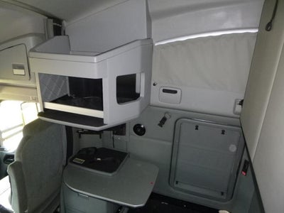 2021 Kenworth T680 Base