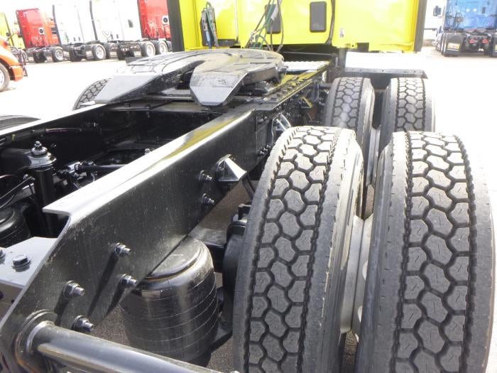 2021 Kenworth T680 Base