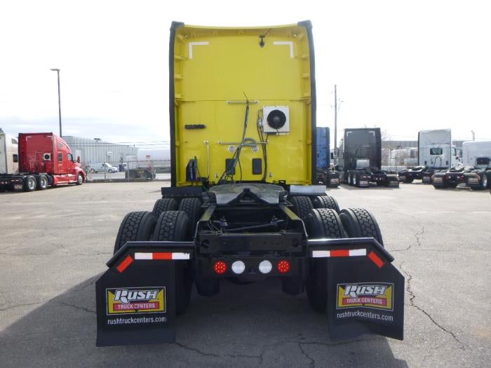 2021 Kenworth T680 Base