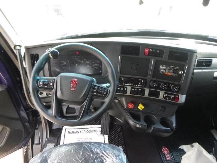 2023 Kenworth T680 Base