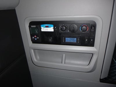 2023 Kenworth T680 Base