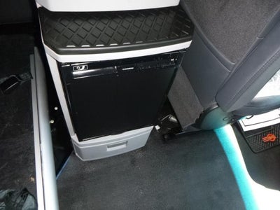 2023 Kenworth T680 Base