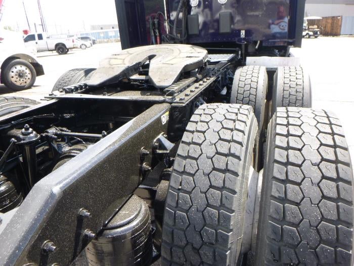 2023 Kenworth T680 Base