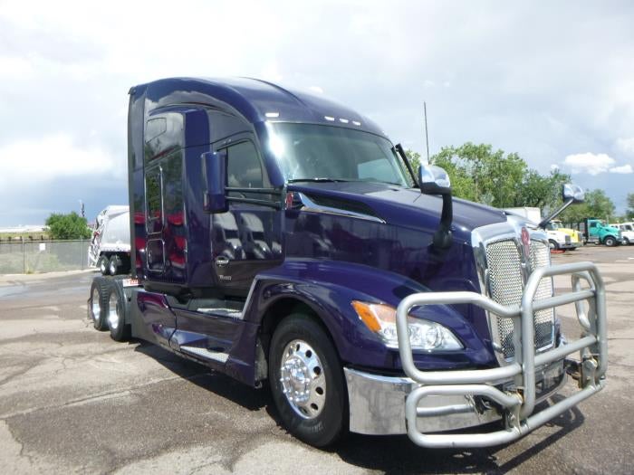 2023 Kenworth T680 Base