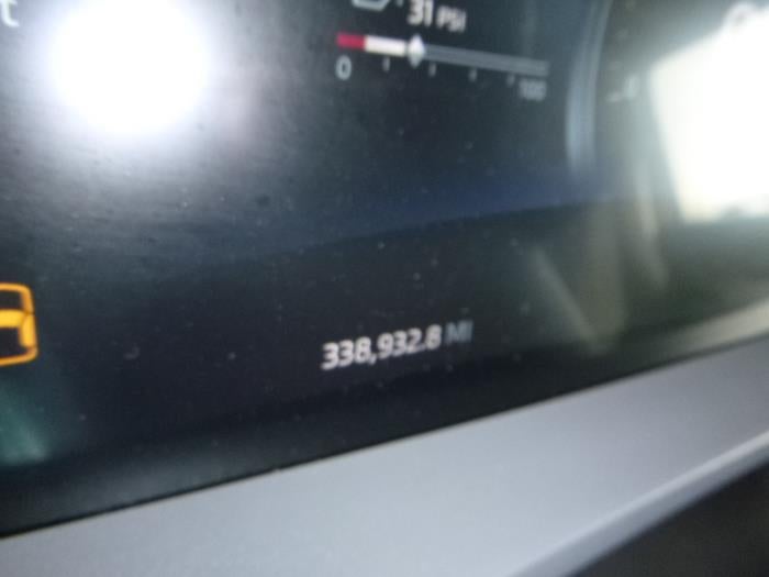 2022 Kenworth T680 Base