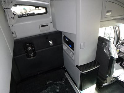 2022 Kenworth T680 Base