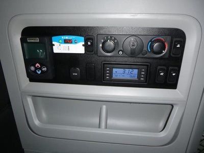 2022 Kenworth T680 Base