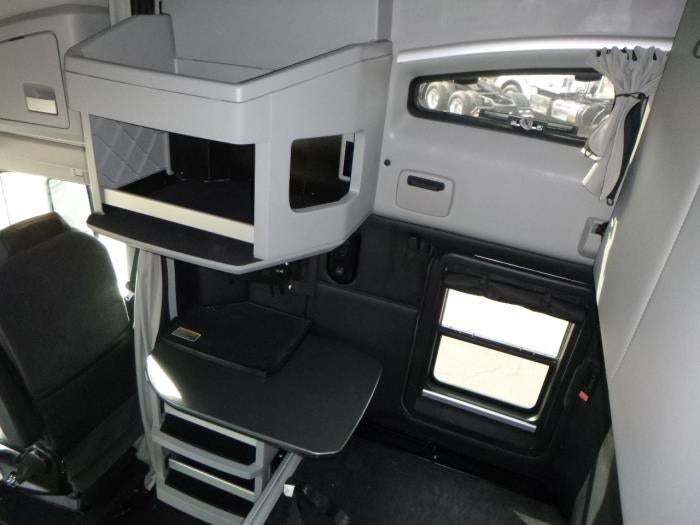 2022 Kenworth T680 Base