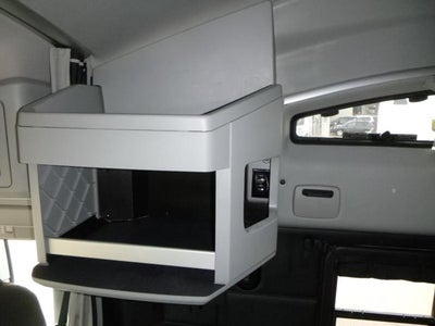 2022 Kenworth T680 Base