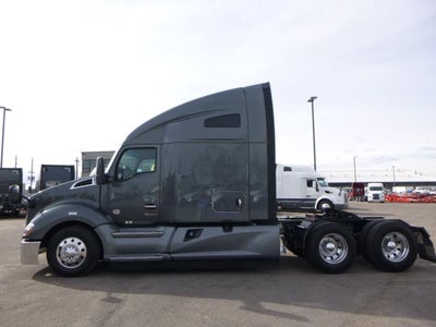2022 Kenworth T680 Base
