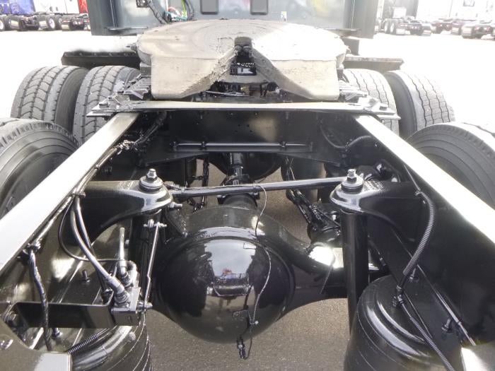 2022 Kenworth T680 Base