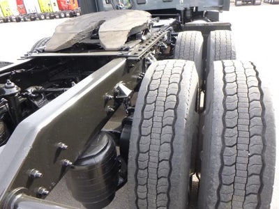 2022 Kenworth T680 Base