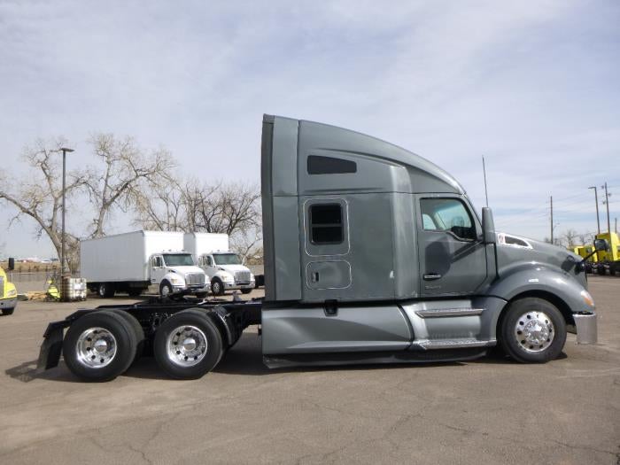 2022 Kenworth T680 Base