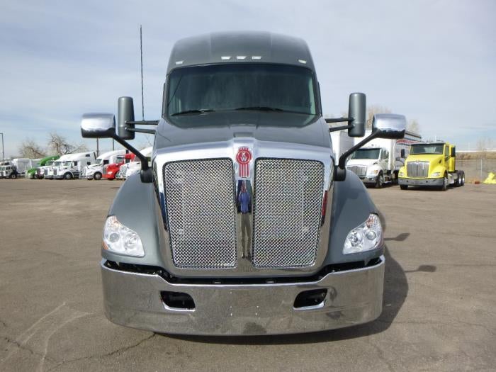 2022 Kenworth T680 Base