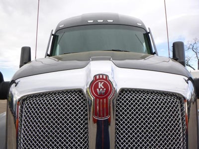 2023 Kenworth T680 Base