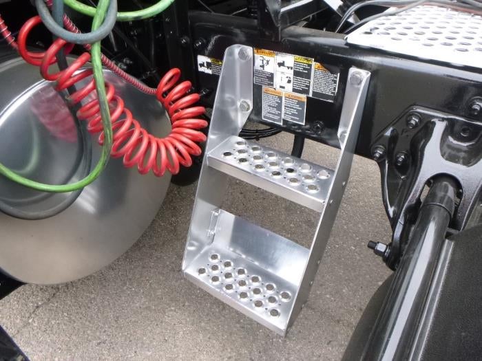 2023 Kenworth T680 Base