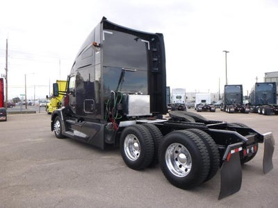 2023 Kenworth T680 Base