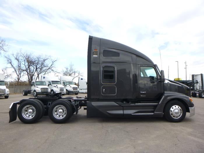 2023 Kenworth T680 Base