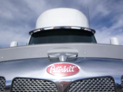 2020 Peterbilt 579 Base