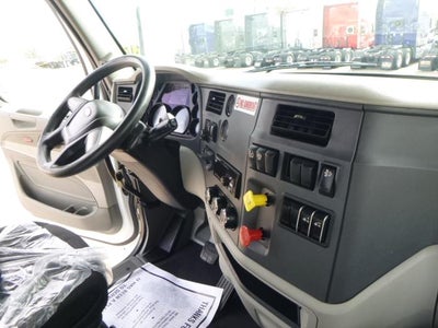 2020 Peterbilt 579 Base