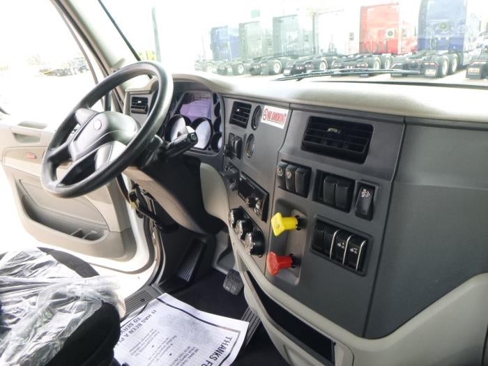 2020 Peterbilt 579 Base