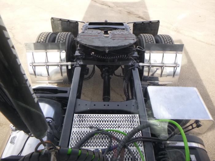 2020 Peterbilt 579 Base