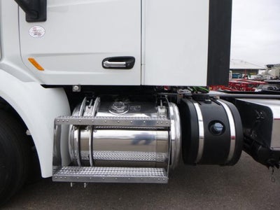 2020 Peterbilt 579 Base