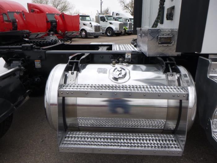 2020 Peterbilt 579 Base