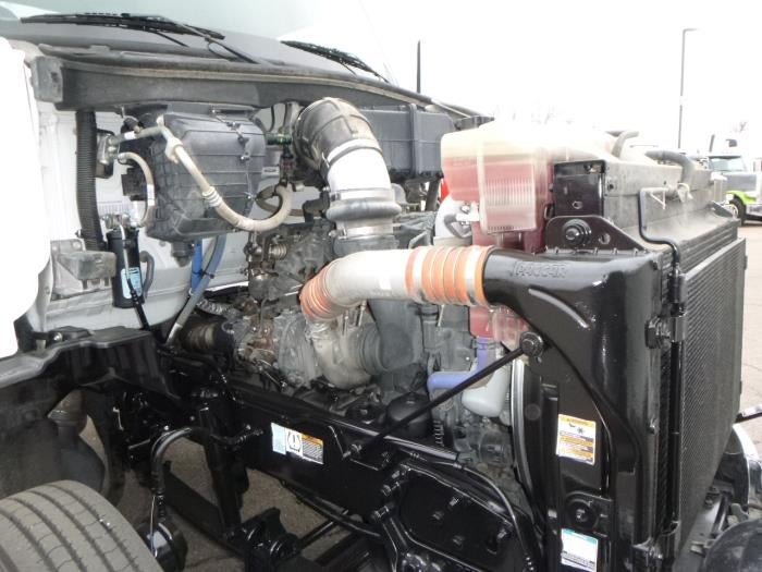 2020 Peterbilt 579 Base