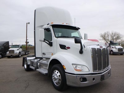 2020 Peterbilt 579 Base