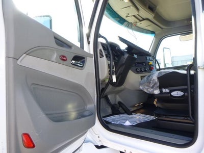 2019 Peterbilt 579 Base