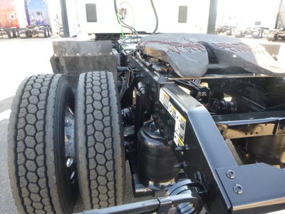 2019 Peterbilt 579 Base