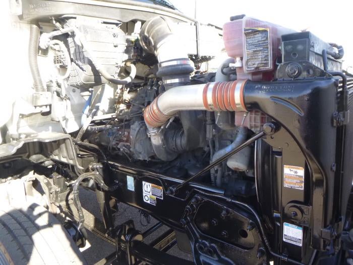 2019 Peterbilt 579 Base