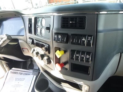 2022 Peterbilt 579 Base