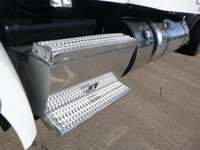 2022 Peterbilt 579 Base