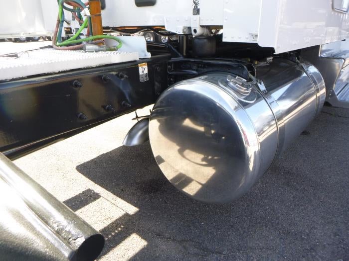 2022 Peterbilt 579 Base