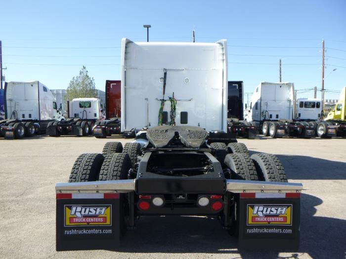 2022 Peterbilt 579 Base