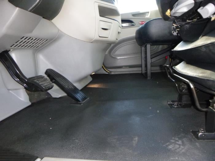 2021 Peterbilt 579 Base