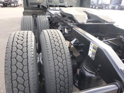 2022 Peterbilt 579 Base